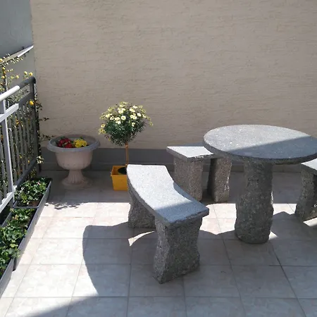 Arheilger Hof 3*