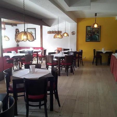 Hotel Arheilger Hof 3*