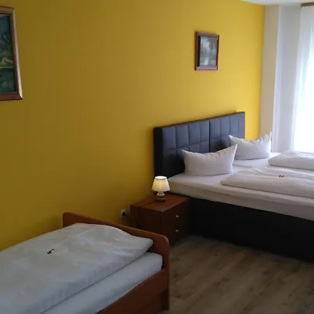 Arheilger Hof 3*